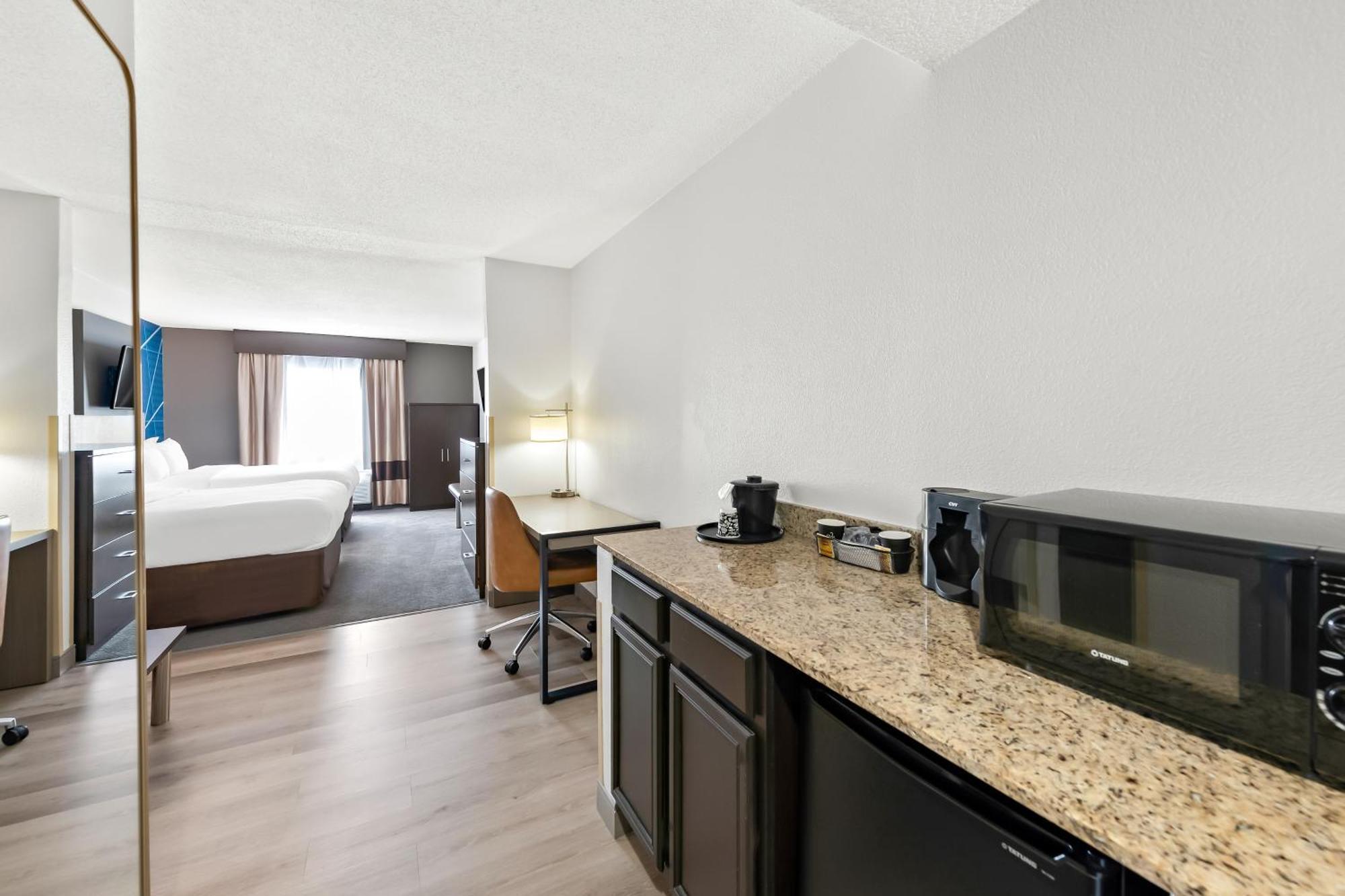 Comfort Suites Columbus Buitenkant foto