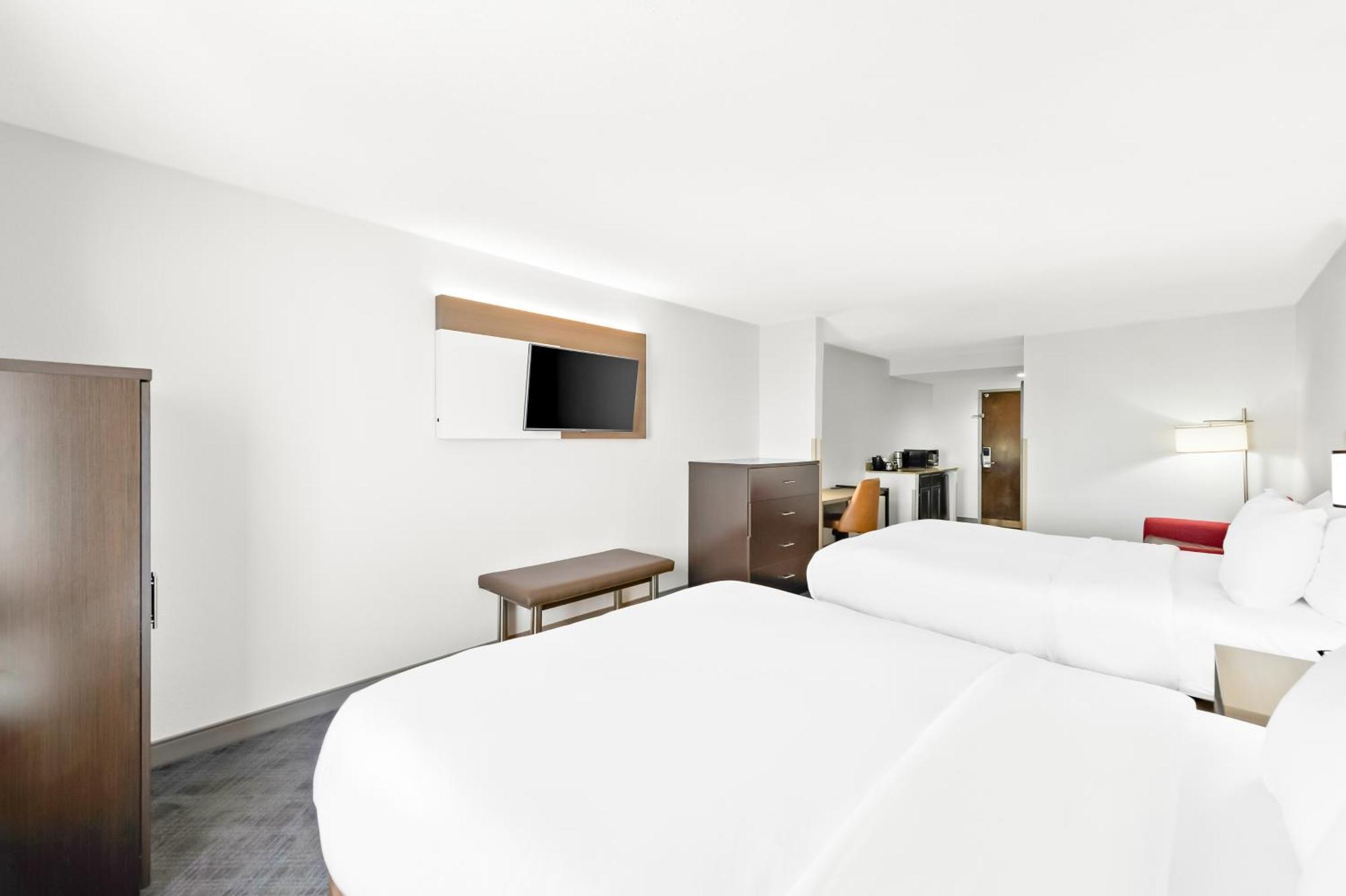 Comfort Suites Columbus Buitenkant foto