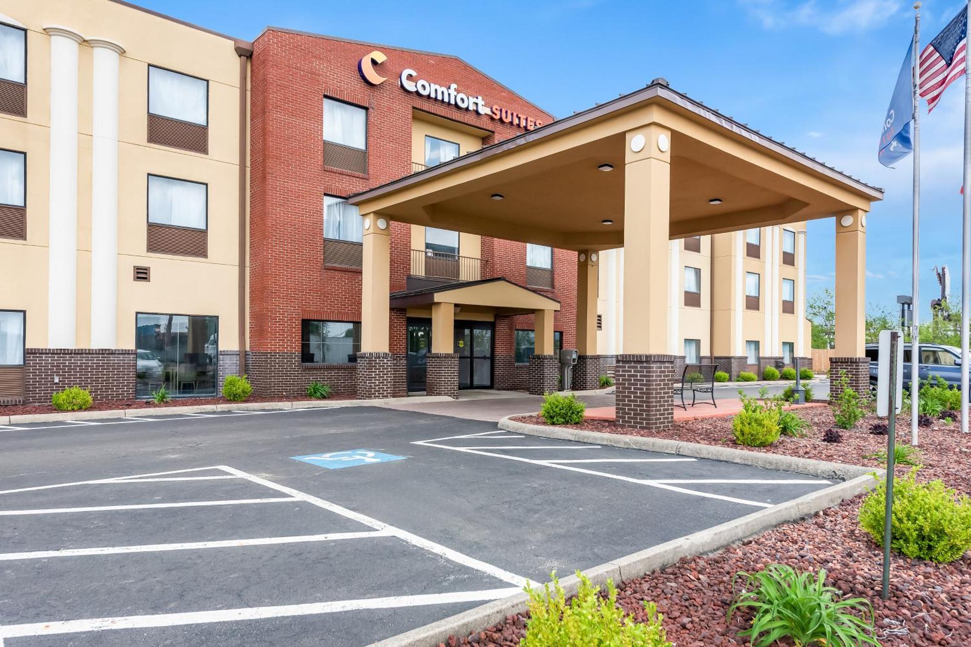 Comfort Suites Columbus Buitenkant foto